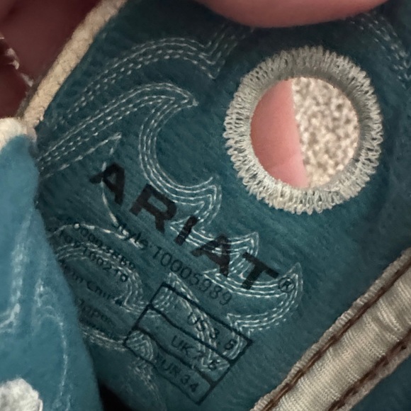 Boys Ariat Brown and Teal Cowboy Boots - Picture 7 of 10